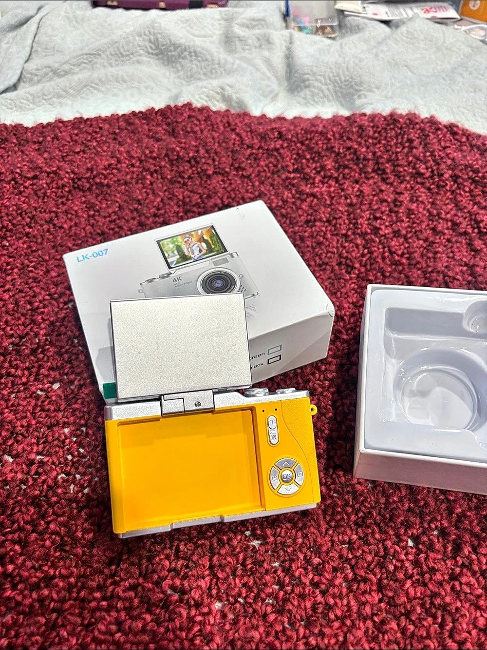 Yello LK-007 4K Digital Camera in Yellow & Silver
